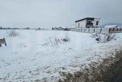 Teren de 1600 mp, în Jelna - 1