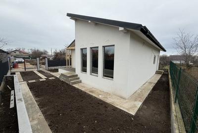 Casă cu 3 camere în Corbu - 8