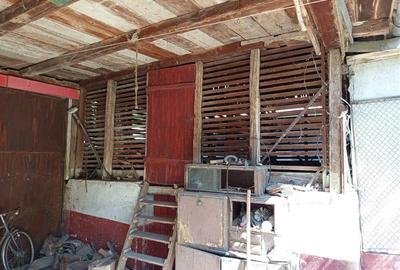 Casă individuală cu 5 camere cu Teren 1439 Mp în Iam - 10