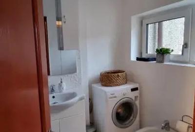 Inchiriez pe termen lung Apartament tip studio central, zona centrala, - 1