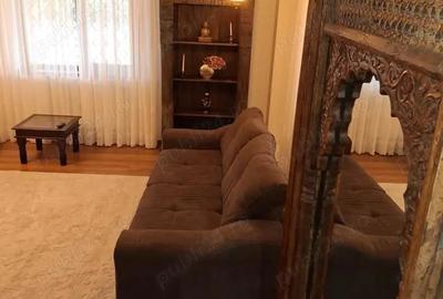 Apartament cu 3 camere decomandat în Central - 3