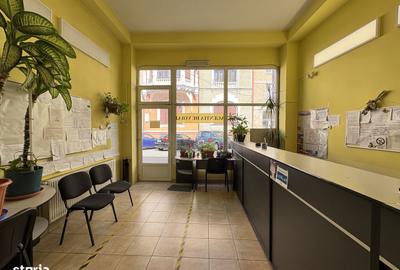 Spațiu comercial, de 65 mp, în Central - 2