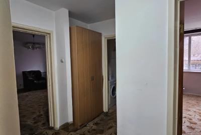 Apartament cu 3 camere semidecomandat, mobilat în Gorjului - 5