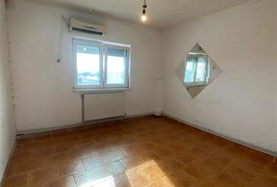 Apartament 3 camere Brancoveanu hol H/ Centrala proprie - 1