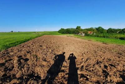 Teren de 5400 mp, în Ictar-Budinți - 1