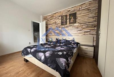 Casă individuală cu 5 camere cu Canalizare în Central - 9