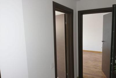 Apartament  3 camere de vânzare 10 minute de metrou ! - 12