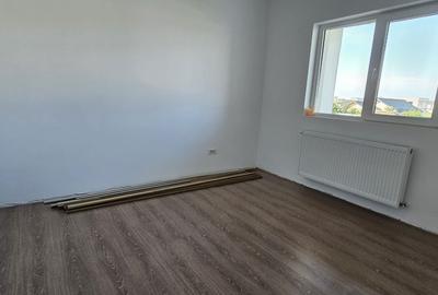 Casa insiruita -120mp- 200mp suprafata teren- 2 bai - 4 dormitoare- Casa insiruita -120mp- 200mp suprafata teren- 2 bai - 4 dormitoare- - 6