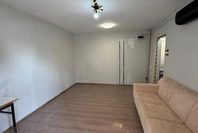 Garsonieră decomandată în Nicolina - 6