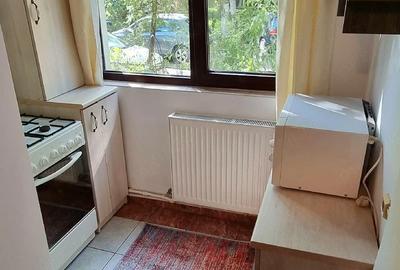 Apartament cu 2 camere decomandat în Berceni - 1