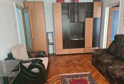 Apartament 2 camere confort 1, Calarasilor Viziru, etaj 3/4. - 4