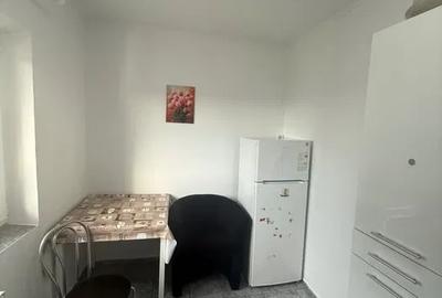 Garsonieră decomandată, mobilată în 13 Septembrie - 4