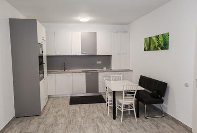 Apartament cu 3 camere semidecomandat, mobilat în Central - 11