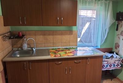 Casa de vanzare in comuna Simisna - 2