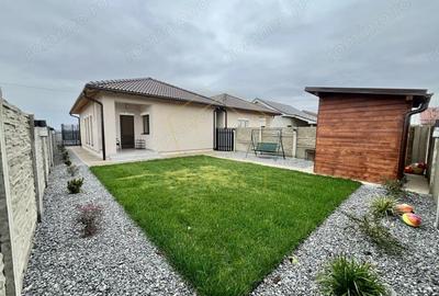 Casă cu 3 camere cu Teren 250 Mp în Albina - 4
