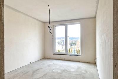 Duplex cu 4 camere cu Canalizare în Central - 6