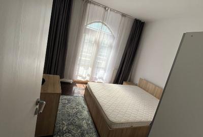 Închiriez apartament calea Victoriei 2 camere ateneu hilton 55 mp / o zona foart - 4