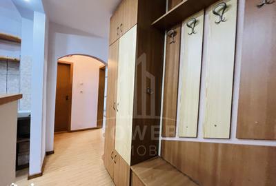 Apartament cu 2 camere, mobilat în Vasile Aaron - 2