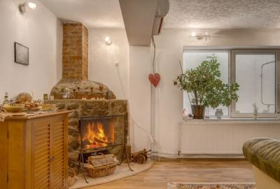 VIILOR - ECHINOCTIULUI, CASA 211 MP UTILI, LOT 460 MP! - 18