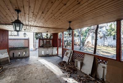 Vila 16 Camere de vanzare Unirii Primaria Sector 3 - 24