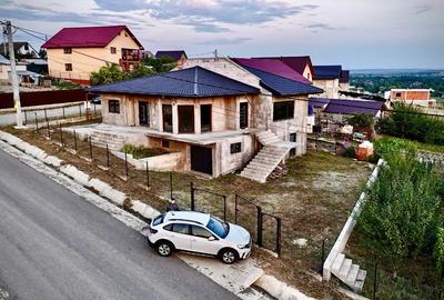 Casa de vânzare....intrare în Hârlău - 5