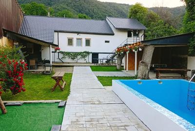 Casa cu piscina la cheie! Dubova - 6