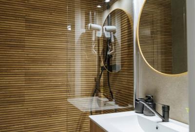 Apartament cu 3 camere semidecomandat, mobilat în - 7