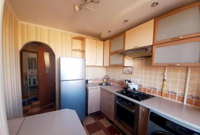 Inchiriez apartament cu 1 camera in zona Semicentrala - 2