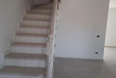 Casă cu 4 camere decomandat în Burdujeni - 5