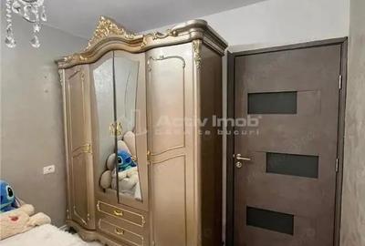 Apartament cu 3 camere decomandat în Central - 6