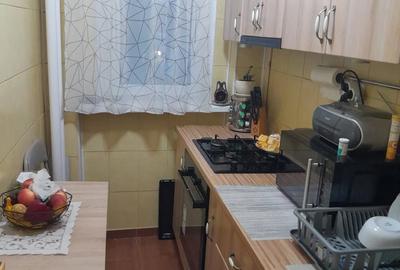 Apartament cu 2 camere decomandat în Central - 1