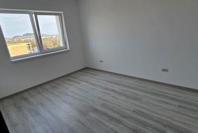 Apartament cu 2 camere decomandat în Sânpetru - 9