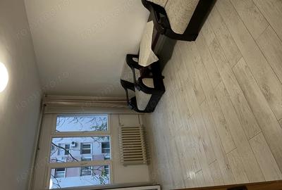 Apartament de vanzare 2 camere decomandat etaj 2 Bulevardul Nicolae Grigorescu nr. 61 - 6