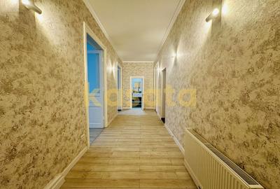 Apartament cu 4 camere decomandat în Universitate