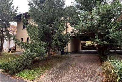 VILA SPLENDIDA IN PARADISUL VERDE - TEREN 583 MP - 4 CAMERE - 5