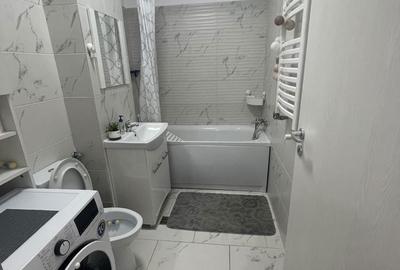 Garsonieră decomandată în Titan - 4