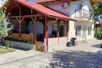 Casă cu 4 camere în Ostroveni - 2