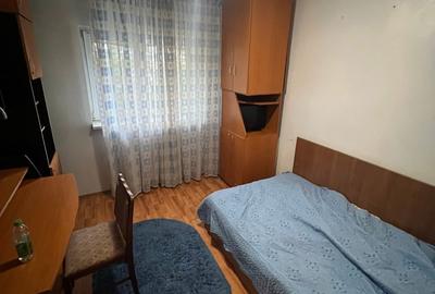 Apartament 3 camere semidecomandate Craiovita Noua - 4