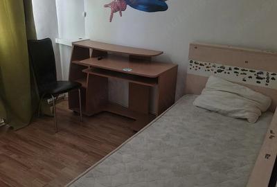 Apartament cu 3 camere decomandat în Ștefan cel Mare - 4