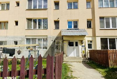 Apartament cu 3 camere semidecomandat, mobilat în Central - 13