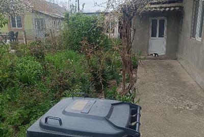 Casă individuală cu 2 camere cu Teren 500 Mp în Bucu - 1