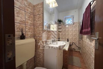 Apartament 3 camere, lângă Spitalul Județean, etaj 2, bloc anvelopat - 9