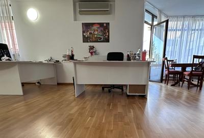 Bloc nou. 4 camere decomandate.Langa parcul Herestrau. - 3