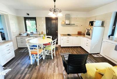 Casă cu 4 camere în Păun - 2