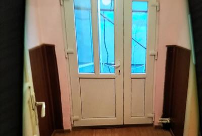 Dau in chirie casa in Oradea zona Cantemir 3 camere 400 euro tf - 1