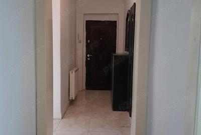 Apartament cu 2 camere semidecomandat, mobilat în Medicină