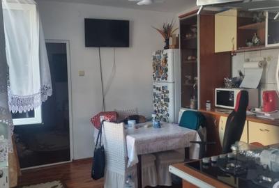 CASA DE VANZARE - 8