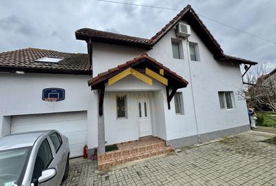 Casă cu 5 camere cu Teren 430 Mp în Sânmihaiu Român - 9