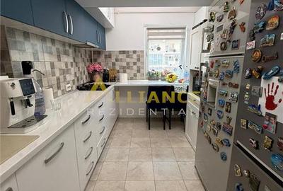 Apartament cu 3 camere decomandat, mobilat în Central - 7