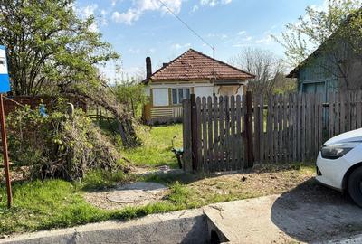 Casă cu 2 camere cu Teren 1000 Mp în Săsenii Vechi - 2